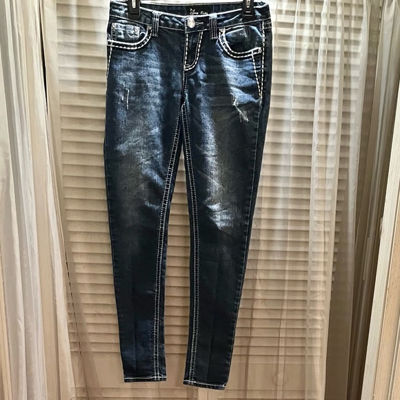 EIGHTY EIGHT Women’s Distressed Denim Jeans. Sz 7. - Picture 2 of 7